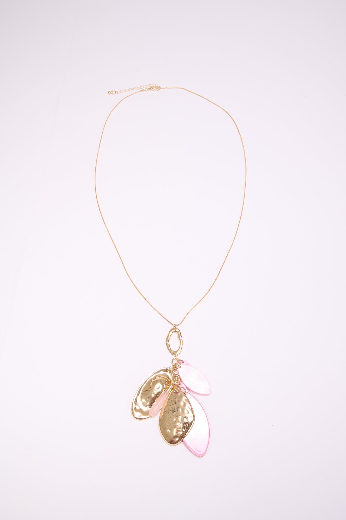 Collana donna lunga petali pendenti - Rosa