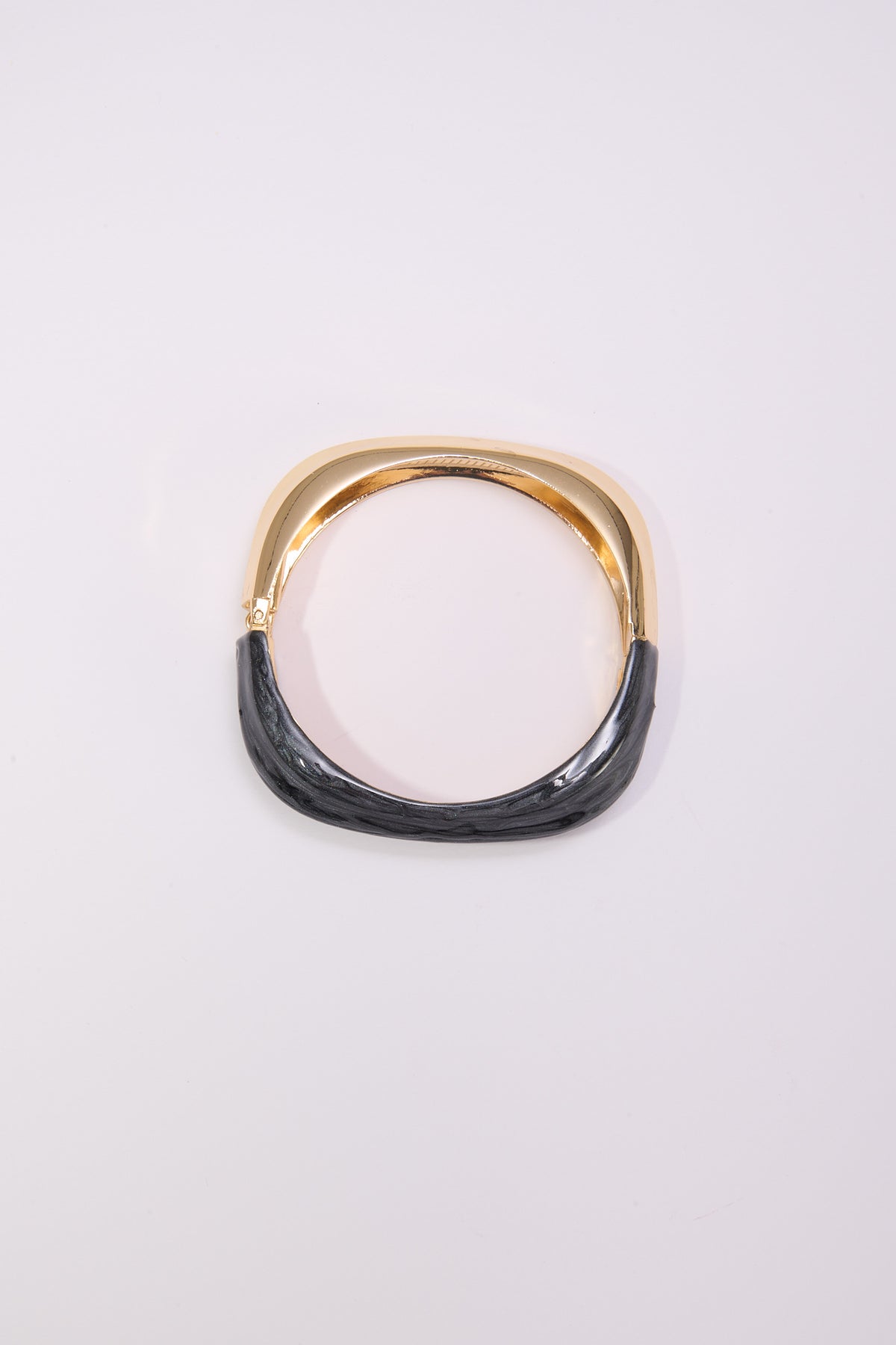Bracciale donna rigido quadrato con smalto - Nero
