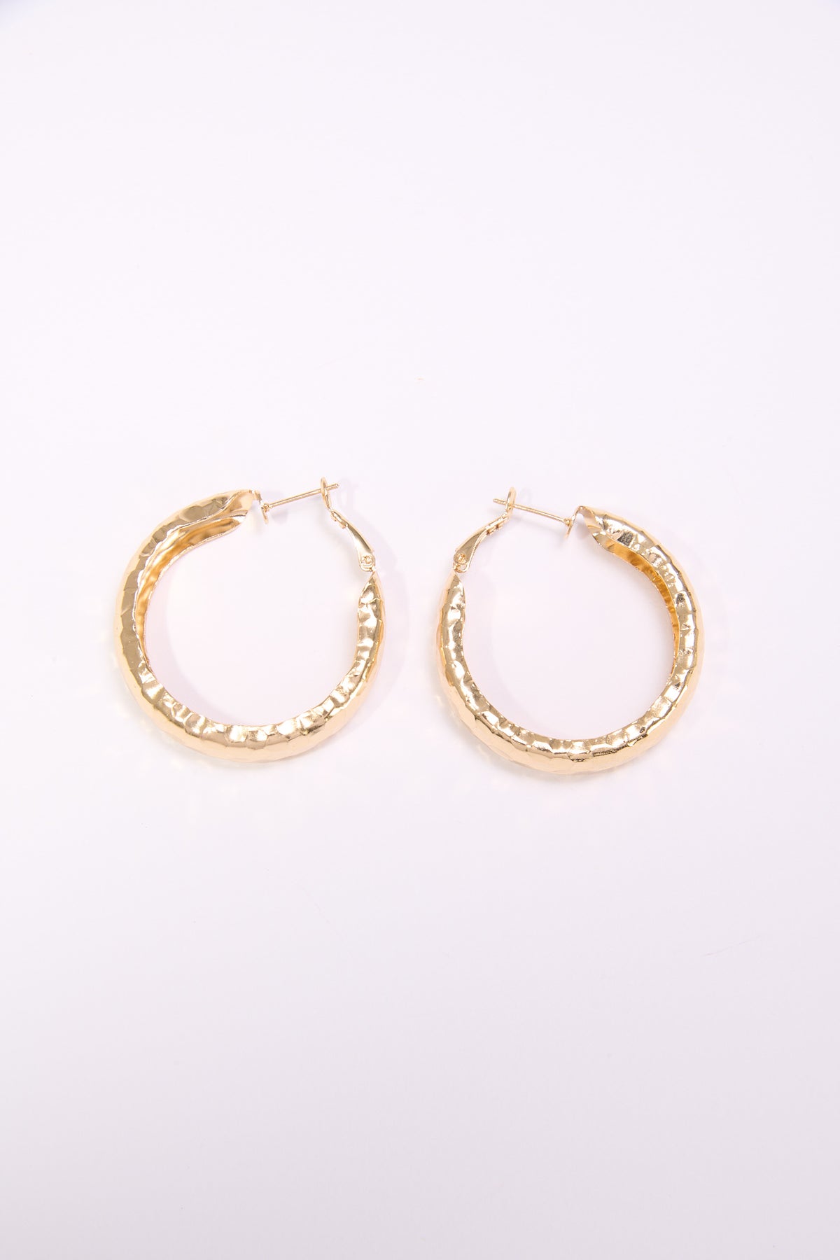 Orecchini donna cerchi martellati - Oro
