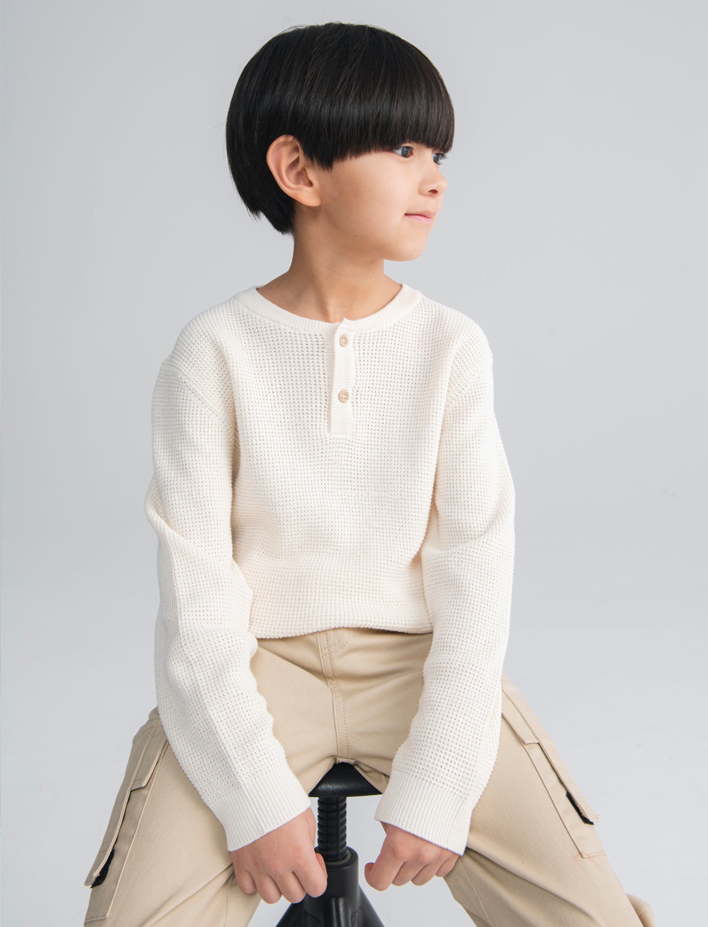 Soft and Modern Cotton Crewneck Sweater - Beige