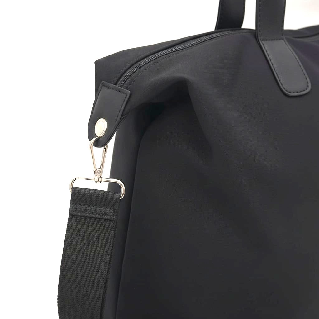 Borsone uomo nylon con zip manici in polivinilcloruro - Nero