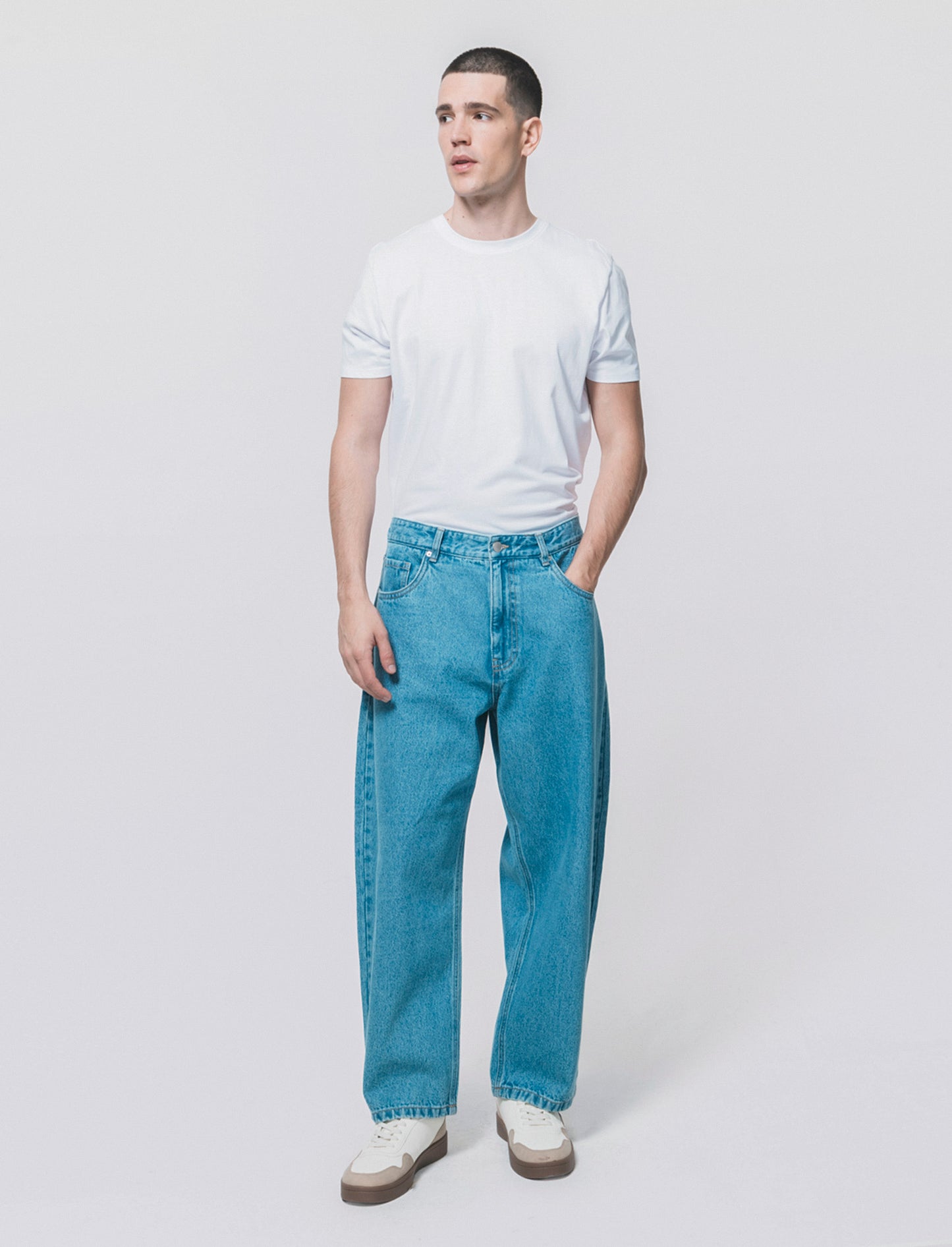 Tapered Wide Leg Jeans with Distressed Effect - Blue